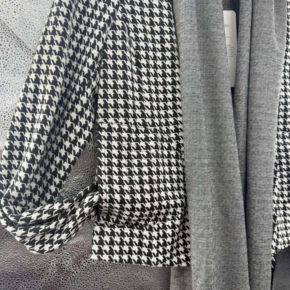 CAbi Dream Girls Houndstooth Jacket 3904 Womens Size Small Black White NWT - Picture 12 of 12